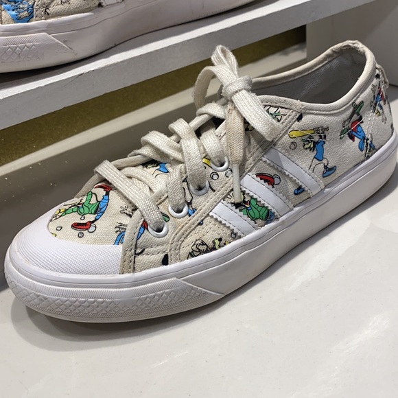Adidas Original Nizza x Disney Goofy Sneakers - Picture 2 of 6